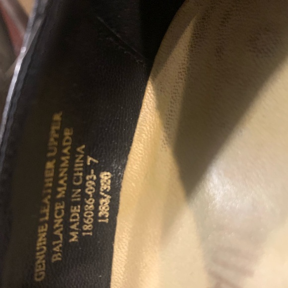 EUC- Colin Stuart- black Leather Stilettos. Size 7. - Picture 4 of 5